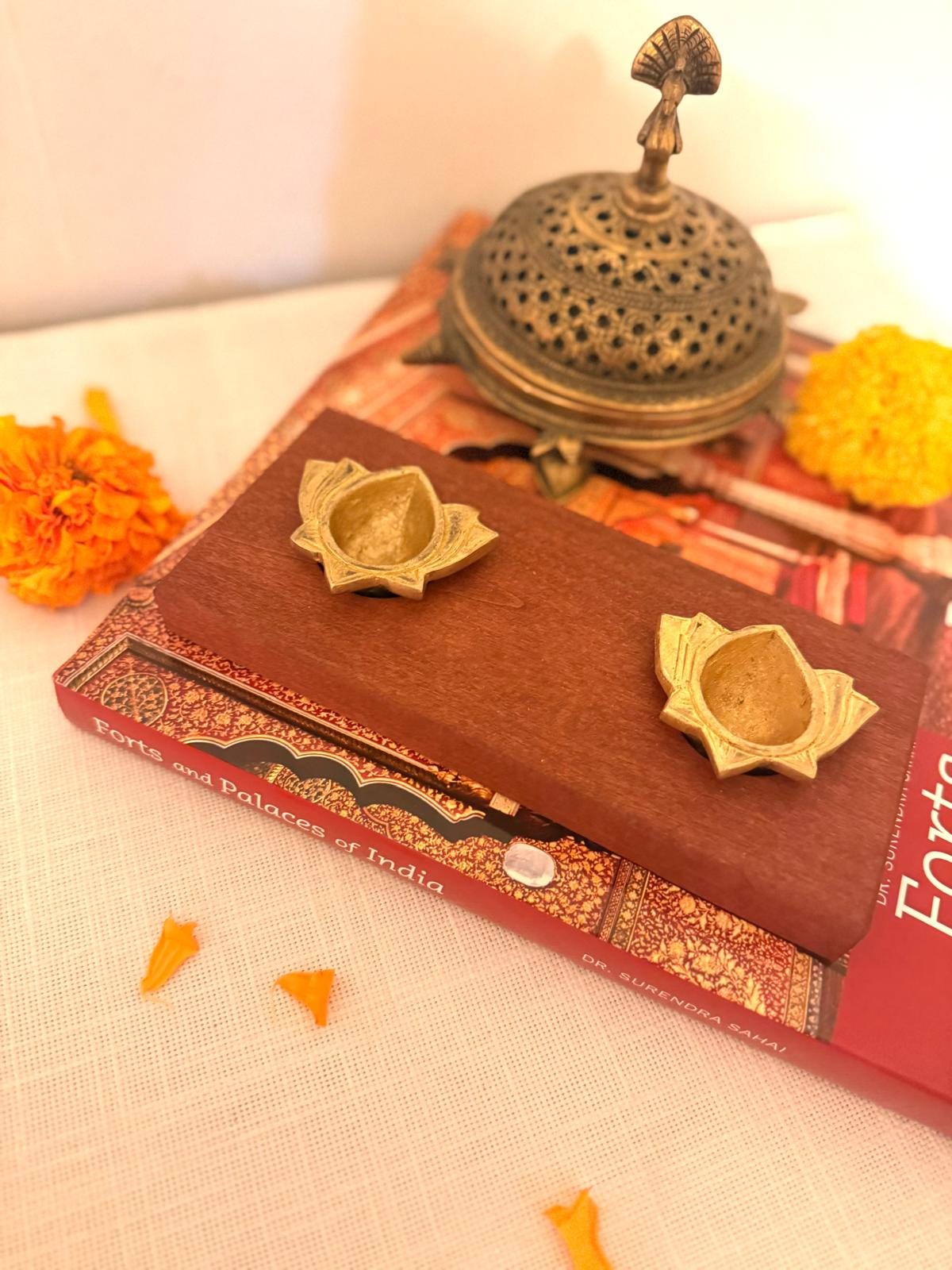 Handcrafted Wooden Tealight Holder with Brass Tealights